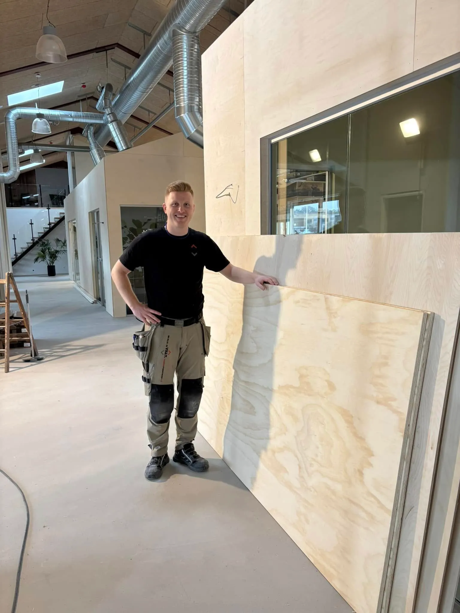 Professionelt indrettet rum efter en hovedentreprise i Silkeborg-området