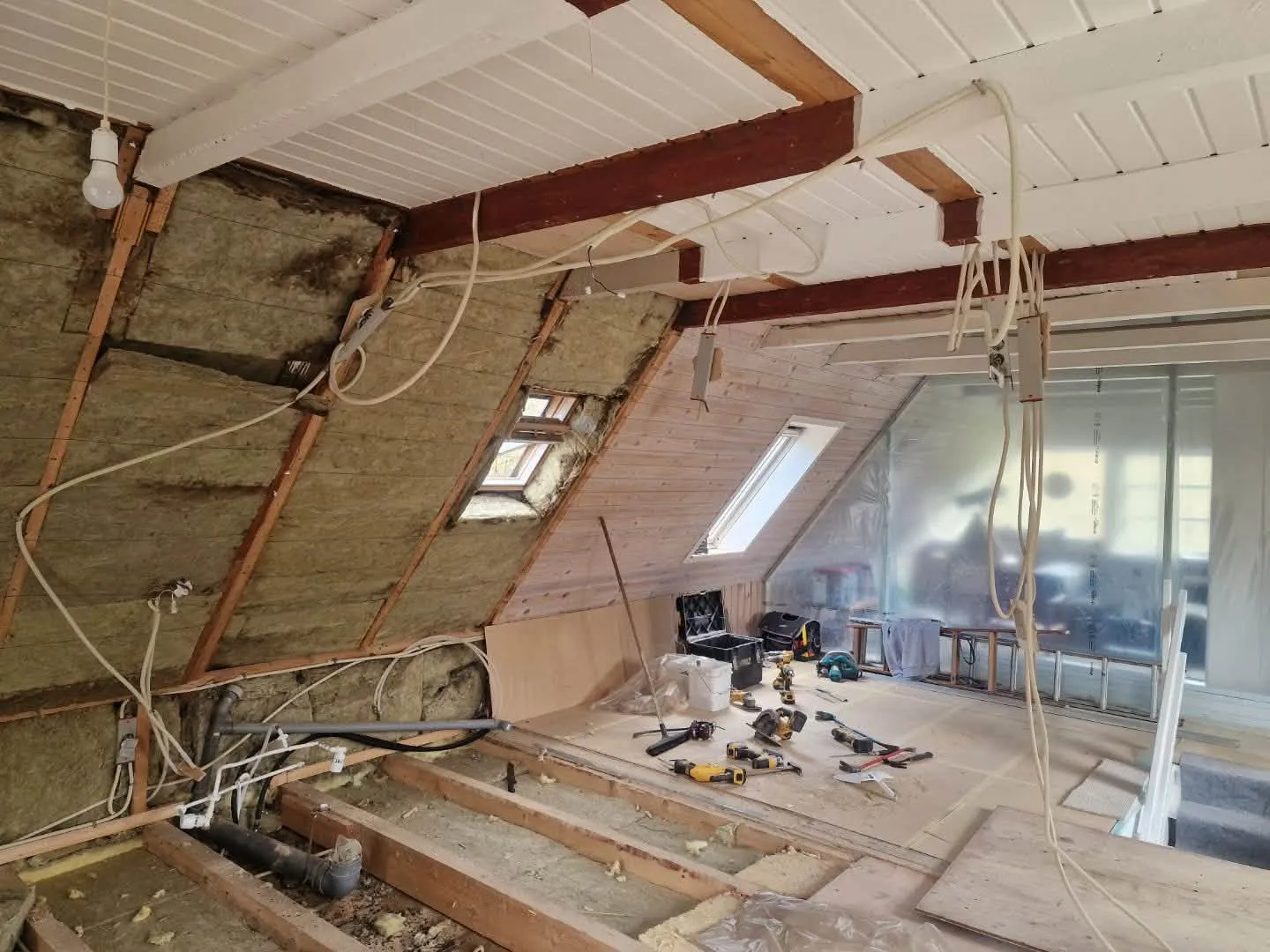 Badeværelse renoveret i Silkeborg-området — før