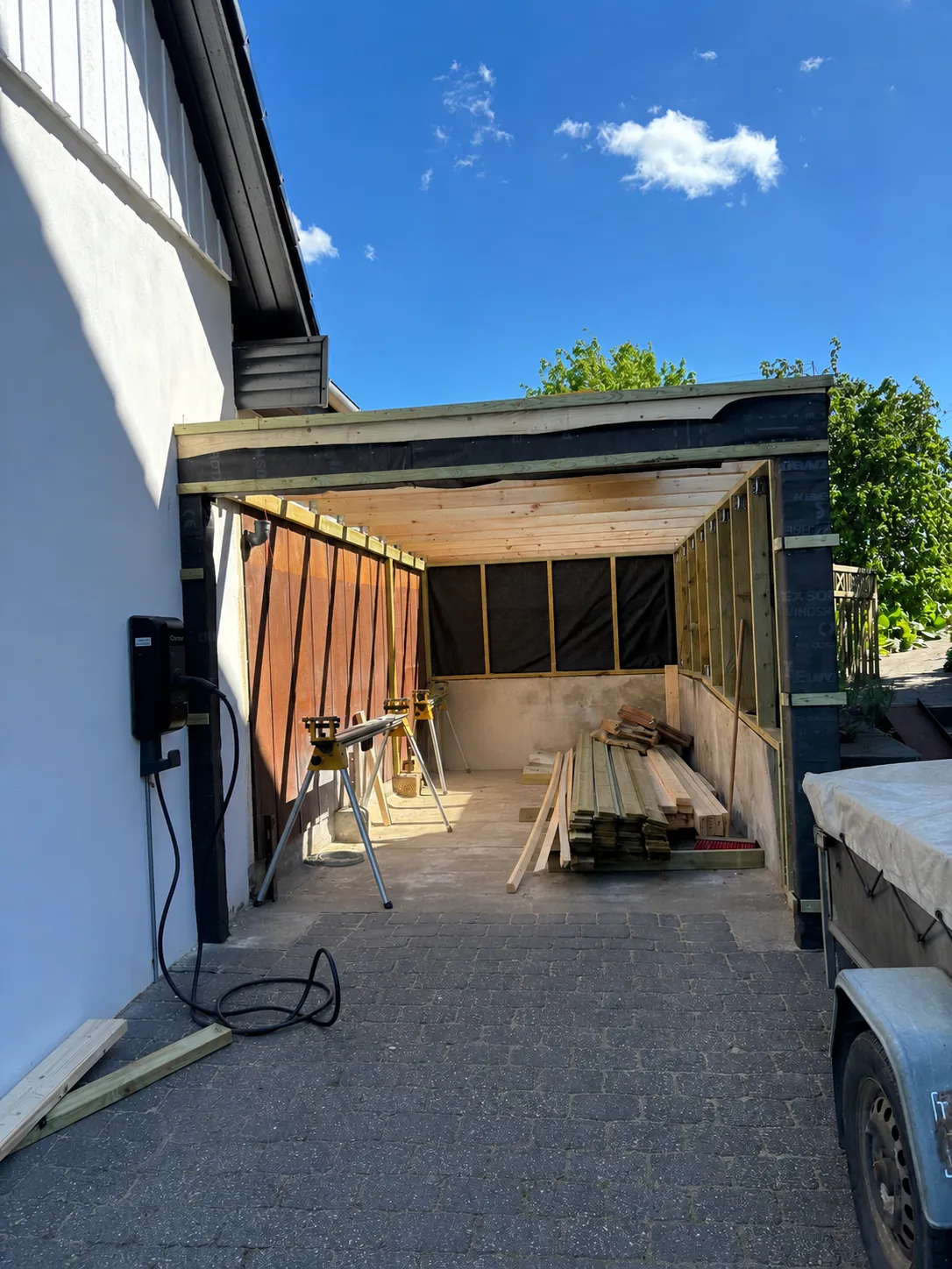 Carport bygget i Silkeborg-området — før